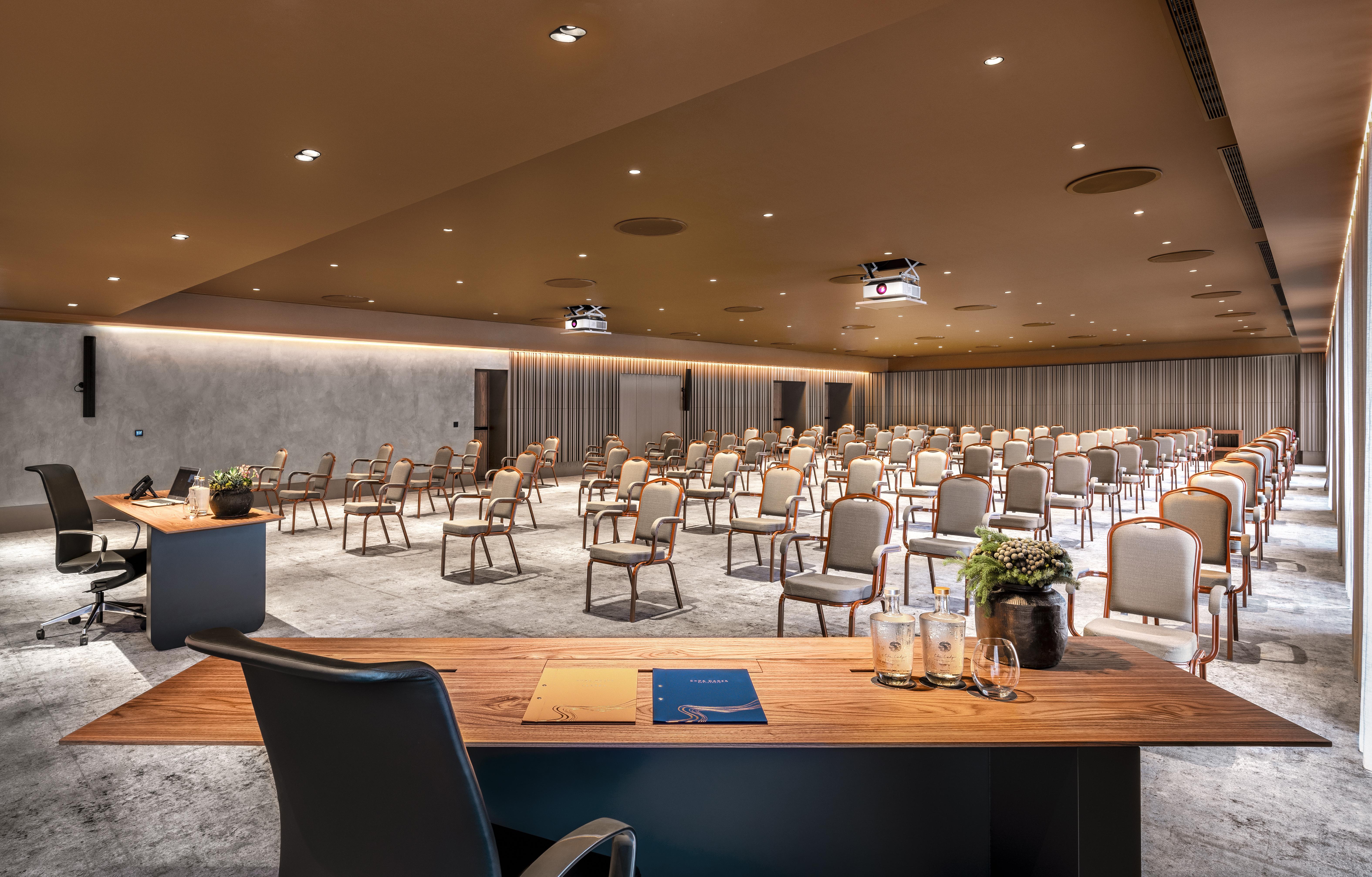 Forte De Gaia, Autograph Collection Вила-Нова-ди-Гая Экстерьер фото The meeting room